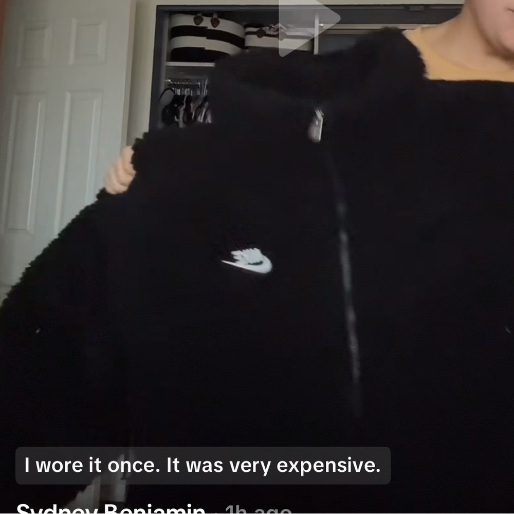 Nike Women's Black Teddy Jacket